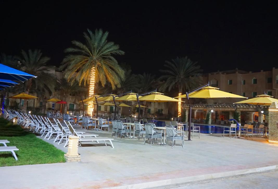 Sahara Hotel